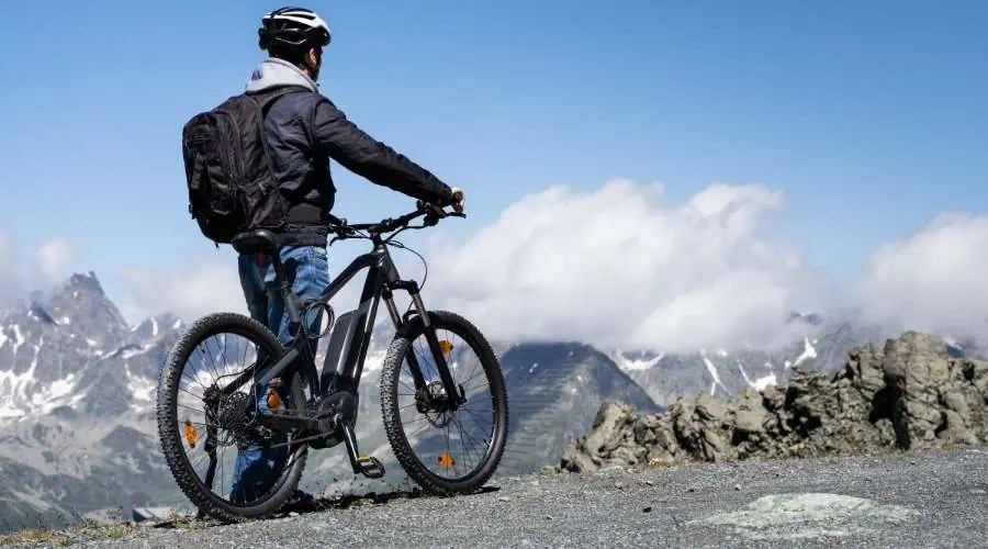 E-Bike Range Anxiety: Don't Get Stranded - Understanding Battery Life 1 E-Bike Range